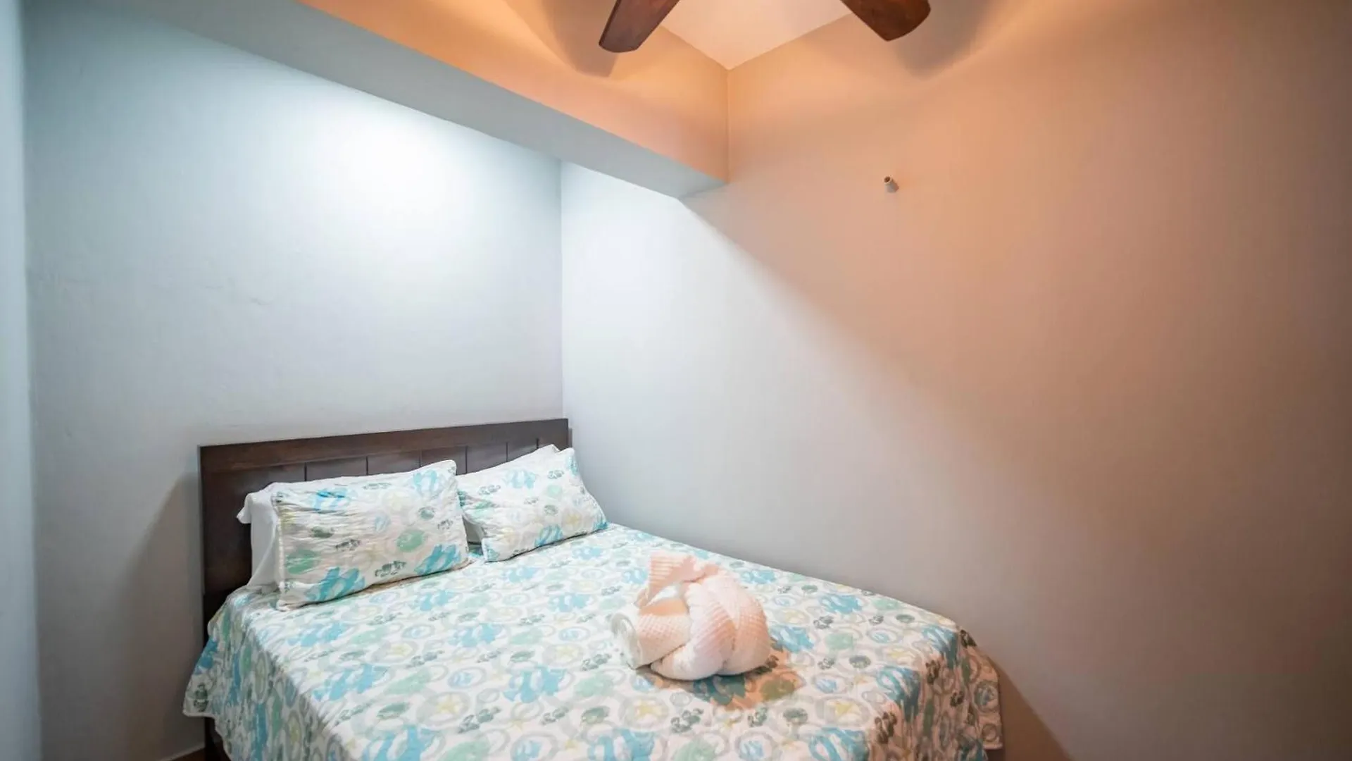 4Br Penthouse With Rooftop Pool In Sosua Strip 0*,