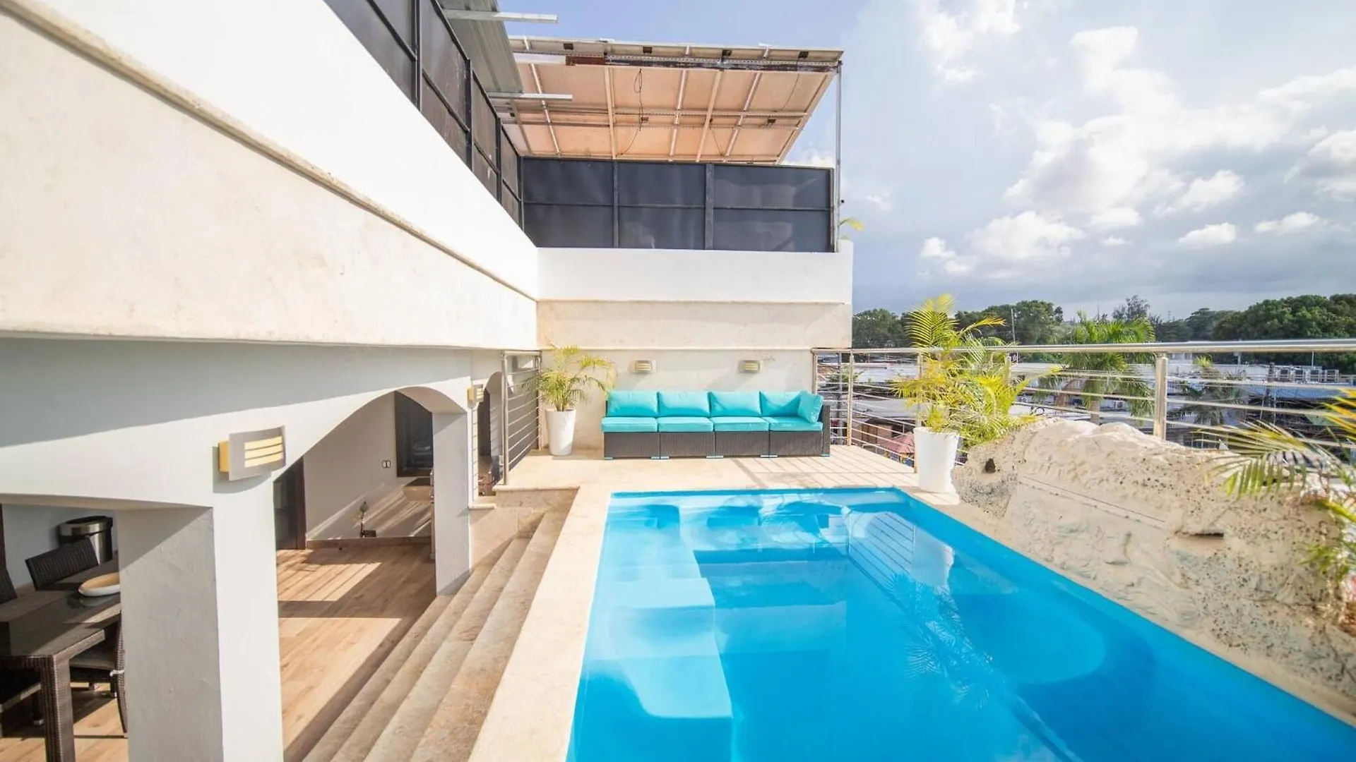 4Br Penthouse With Rooftop Pool In Sosua Strip 0*,  Dominikanska republiken